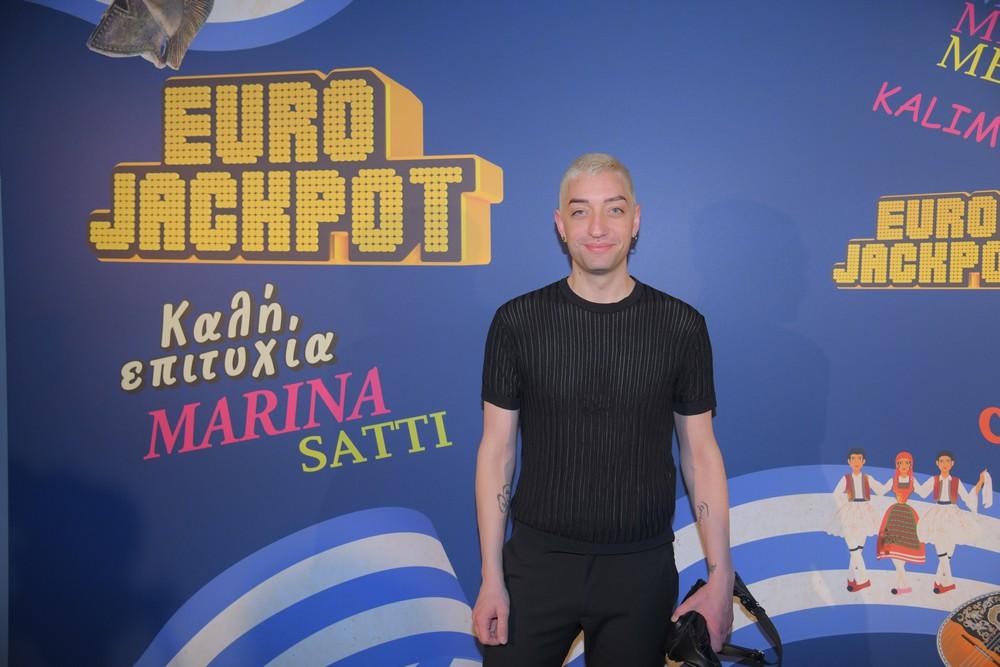 Η Μαρίνα Σάττι και το Eurojackpot στο πάρτι της ελληνικής αποστολής - Τραγούδησε πρώτη φορά live το «Ζάρι» και το κοινό την αποθέωσε