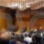 VIDEO-ντοκουμέντο μέσα από τη δικαστική αίθουσα – Συγκλονίζουν οι αντιδράσεις των συγγενών στη δίκη για το Μάτι