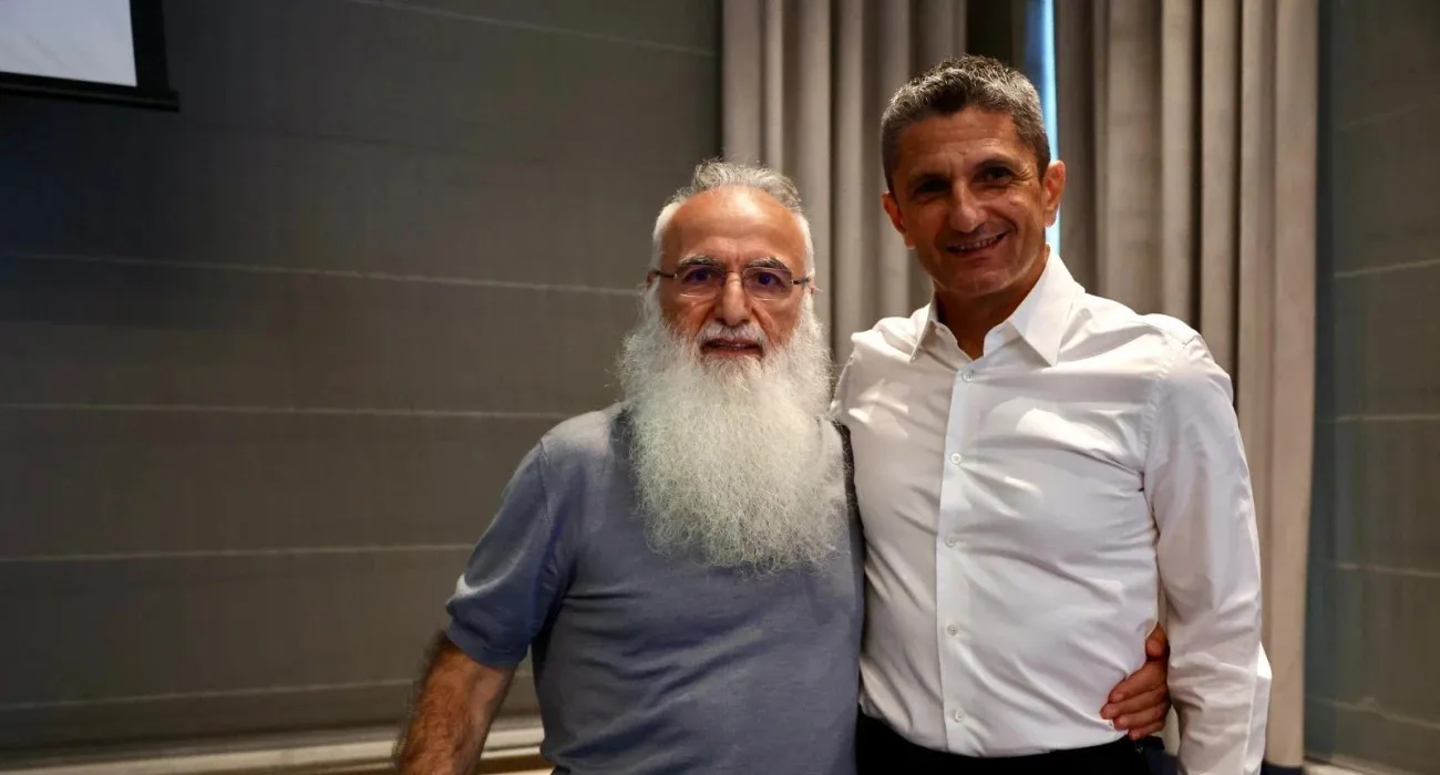 Η προφητική ανακοίνωση Ηλιόπουλου για ΠΑΟΚ και Λουτσέσκου