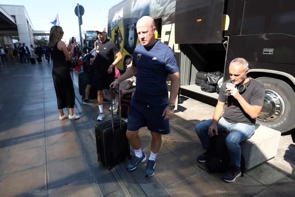 Πέταξε για Κρήτη η ΑΕΚάρα ενόψει Super Cup (ΦΩΤΟ)